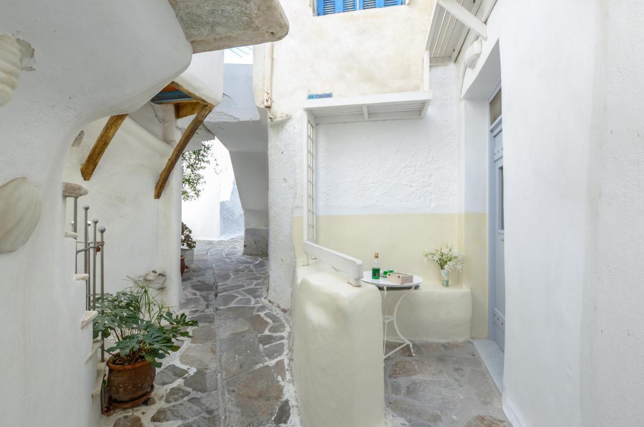 Venetian Suites Naxos City Exterior photo